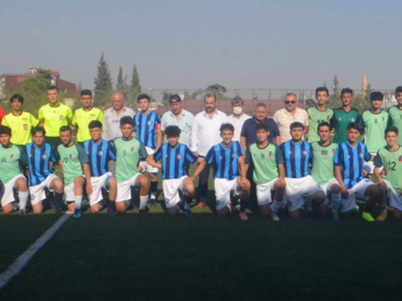  Kahramanmaraş'ta düzenlenen Bağımlılıkla mücadele futbol turnuvası